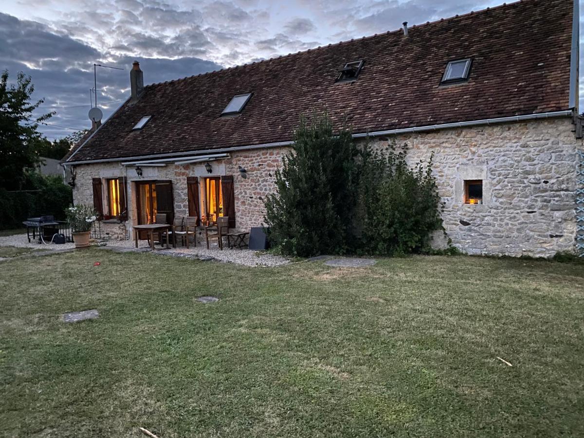 La Petite Breuille Villa Lainsecq ภายนอก รูปภาพ