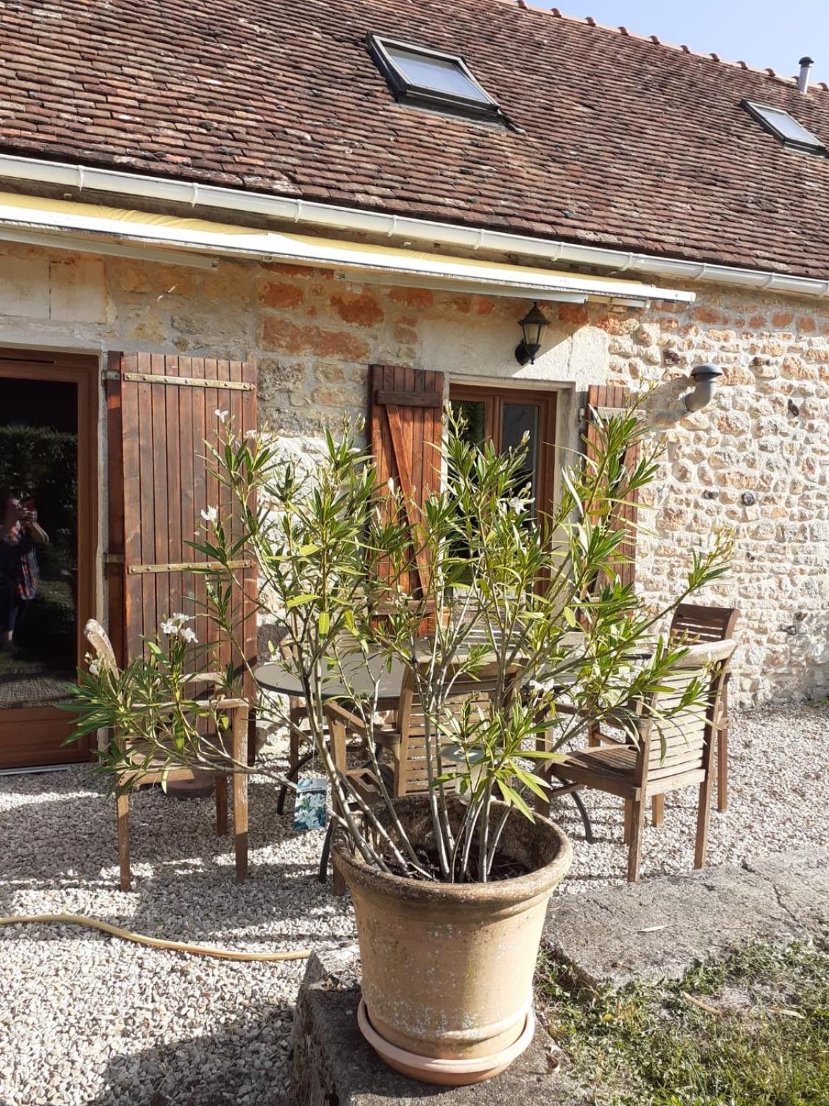 La Petite Breuille Villa Lainsecq ภายนอก รูปภาพ
